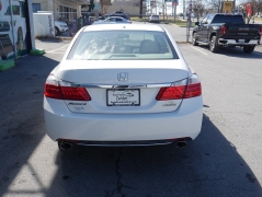 Used 2014  Honda Accord Sedan 4d Touring at Auto Finance Center LLC near Woodbridge&comma; VA