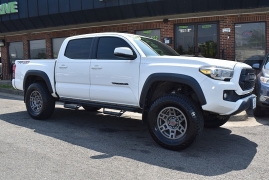 Used 2017 Toyota Tacoma 4WD Double Cab TRD Off-Road Auto at Auto Finance Center LLC near Woodbridge, VA
