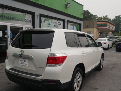 Used 2013  Toyota Highlander 4d SUV AWD at Auto Finance Center LLC near Woodbridge&comma; VA