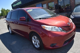 Used 2016  Toyota Sienna 5dr Van LE FWD &lpar;Natl&rpar; at Auto Finance Center LLC near Woodbridge&comma; VA