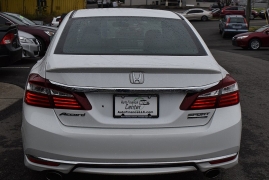 Used 2017  Honda Accord Sedan 4d Sport SE CVT at Auto Finance Center LLC near Woodbridge&comma; VA