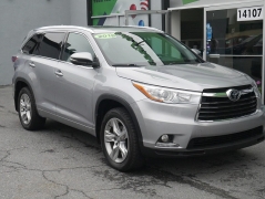 Used 2016 Toyota Highlander 4d SUV AWD Limited Platinum at Auto Finance Center LLC near Woodbridge, VA