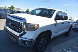 Used 2018  Toyota Tundra 4WD CrewMax 5&period;5' Bed 5&period;7L FFV &lpar;Natl&rpar; at Auto Finance Center LLC near Woodbridge&comma; VA