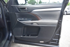 Used 2015 Toyota Highlander 4d SUV FWD LE (V6) at Auto Finance Center LLC near Woodbridge, VA