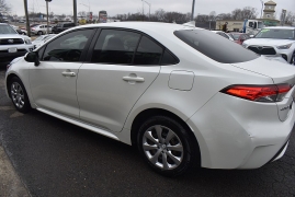 Used 2020  Toyota Corolla 4d Sedan LE at Auto Finance Center LLC near Woodbridge&comma; VA