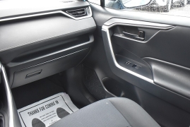 Used 2019 Toyota RAV4 4d SUV AWD LE at Auto Finance Center LLC near Woodbridge, VA