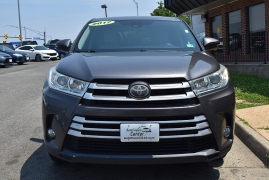 Used 2017 Toyota Highlander 4d SUV FWD LE Plus at Auto Finance Center LLC near Woodbridge, VA