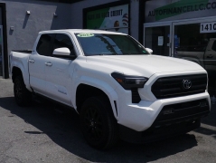 Used 2024  Toyota Tacoma 4WD SR5 Double Cab 6ft Bed AT at Auto Finance Center LLC near Woodbridge&comma; VA