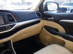 Used 2015  Toyota Highlander 4d SUV AWD XLE at Auto Finance Center LLC near Woodbridge&comma; VA