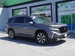 Used 2023  Honda Pilot Elite AWD at Auto Finance Center LLC near Woodbridge&comma; VA
