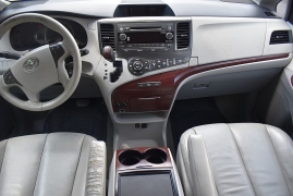 Used 2014 Toyota Sienna 4d Wagon XLE at Auto Finance Center LLC near Woodbridge, VA