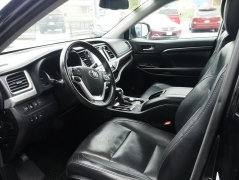 Used 2016  Toyota Highlander AWD 4dr V6 Limited &lpar;Natl&rpar; at Auto Finance Center LLC near Woodbridge&comma; VA