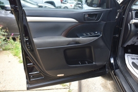 Used 2015 Toyota Highlander 4d SUV FWD LE (V6) at Auto Finance Center LLC near Woodbridge, VA