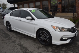 Used 2017  Honda Accord Sedan 4d Sport SE CVT at Auto Finance Center LLC near Woodbridge&comma; VA