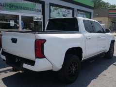 Used 2024  Toyota Tacoma 4WD SR5 Double Cab 6ft Bed AT at Auto Finance Center LLC near Woodbridge&comma; VA