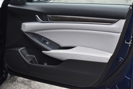 Used 2018  Honda Accord Sedan 4d EX-L 1&period;5L w&sol;Navigation at Auto Finance Center LLC near Woodbridge&comma; VA