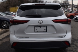 Used 2023  Toyota Highlander FWD &lpar;Natl&rpar; at Auto Finance Center LLC near Woodbridge&comma; VA