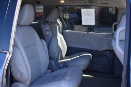 Used 2015  Toyota Sienna 5dr Van FWD (Natl) at Auto Finance Center LLC near Woodbridge, VA