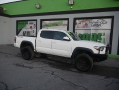 Used 2018 Toyota Tacoma 4WD Double Cab TRD Off-Road Auto at Auto Finance Center LLC near Woodbridge, VA