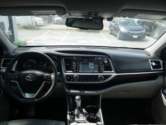 Used 2016 Toyota Highlander 4d SUV AWD Limited Platinum at Auto Finance Center LLC near Woodbridge, VA