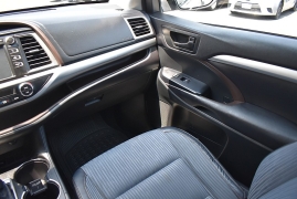 Used 2016 Toyota Highlander 4d SUV FWD LE Plus at Auto Finance Center LLC near Woodbridge, VA