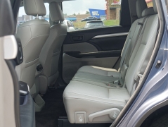 Used 2015  Toyota Highlander FWD 4dr V6 LE &lpar;Natl&rpar; at Auto Finance Center LLC near Woodbridge&comma; VA