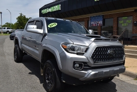 Used 2019  Toyota Tacoma 4WD Double Cab 5' Bed V6 &lpar;Natl&rpar; at Auto Finance Center LLC near Woodbridge&comma; VA
