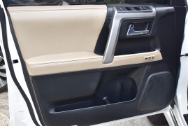 Used 2017  Toyota 4Runner 4WD &lpar;Natl&rpar; at Auto Finance Center LLC near Woodbridge&comma; VA