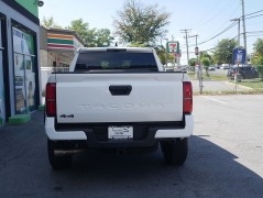 Used 2026  Toyota Tacoma 4WD Double Cab Bed AT &lpar;Natl&rpar; at Auto Finance Center LLC near Woodbridge&comma; VA