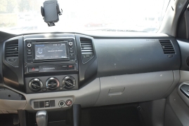 Used 2015  Toyota Tacoma 2WD Double Cab I4 AT PreRunner (Natl) at Auto Finance Center LLC near Woodbridge, VA