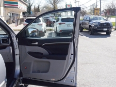 Used 2015  Toyota Highlander FWD 4dr V6 Limited &lpar;Natl&rpar; at Auto Finance Center LLC near Woodbridge&comma; VA