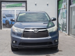 Used 2015  Toyota Highlander FWD 4dr V6 LE &lpar;Natl&rpar; at Auto Finance Center LLC near Woodbridge&comma; VA