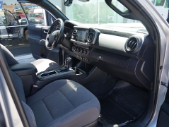 Used 2018  Toyota Tacoma Double Cab 5' Bed V6 4x4 &lpar;Natl&rpar; at Auto Finance Center LLC near Woodbridge&comma; VA