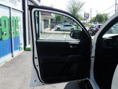 Used 2016  Toyota Tacoma 4WD Double Cab V6 &lpar;Natl&rpar; at Auto Finance Center LLC near Woodbridge&comma; VA