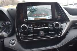 Used 2023  Toyota Highlander FWD &lpar;Natl&rpar; at Auto Finance Center LLC near Woodbridge&comma; VA