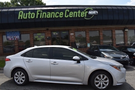 Used 2020  Toyota Corolla 4d Sedan LE at Auto Finance Center LLC near Woodbridge&comma; VA