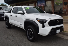Used 2025  Toyota Tacoma 4WD Double Cab Bed &lpar;Natl&rpar; at Auto Finance Center LLC near Woodbridge&comma; VA