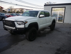 Used 2018 Toyota Tacoma 4WD Double Cab TRD Off-Road Auto at Auto Finance Center LLC near Woodbridge, VA