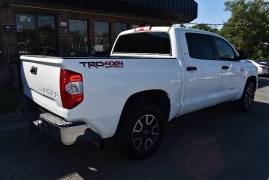 Used 2018  Toyota Tundra 4WD CrewMax 5&period;5' Bed 5&period;7L FFV &lpar;Natl&rpar; at Auto Finance Center LLC near Woodbridge&comma; VA