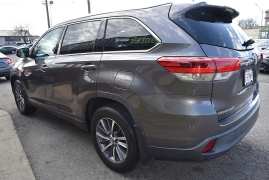 Used 2019  Toyota Highlander V6 AWD &lpar;Natl&rpar; at Auto Finance Center LLC near Woodbridge&comma; VA