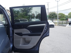 Used 2015  Toyota Highlander FWD 4dr V6 LE &lpar;Natl&rpar; at Auto Finance Center LLC near Woodbridge&comma; VA