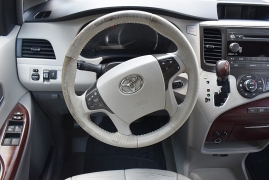 Used 2014 Toyota Sienna 4d Wagon XLE at Auto Finance Center LLC near Woodbridge, VA