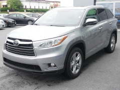 Used 2016 Toyota Highlander 4d SUV AWD Limited Platinum at Auto Finance Center LLC near Woodbridge, VA