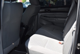 Used 2015  Toyota Tacoma 4WD Double Cab V6 &lpar;Natl&rpar; at Auto Finance Center LLC near Woodbridge&comma; VA