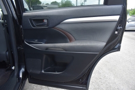 Used 2015 Toyota Highlander 4d SUV FWD LE (V6) at Auto Finance Center LLC near Woodbridge, VA