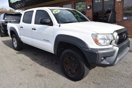 Used 2015  Toyota Tacoma 2WD Double Cab I4 AT PreRunner (Natl) at Auto Finance Center LLC near Woodbridge, VA