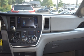 Used 2015  Toyota Sienna 5dr Van LE FWD &lpar;Natl&rpar; at Auto Finance Center LLC near Woodbridge&comma; VA