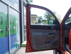 Used 2015  Toyota Tacoma 4WD Double Cab V6 &lpar;Natl&rpar; at Auto Finance Center LLC near Woodbridge&comma; VA