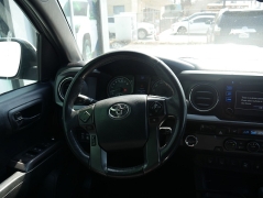 Used 2017  Toyota Tacoma Double Cab 5' Bed V6 4x2 AT &lpar;Natl&rpar; at Auto Finance Center LLC near Woodbridge&comma; VA