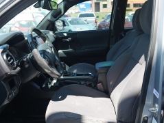Used 2018  Toyota Tacoma Double Cab 5' Bed V6 4x4 &lpar;Natl&rpar; at Auto Finance Center LLC near Woodbridge&comma; VA